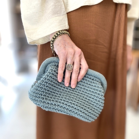 CROCHET CLUTCH